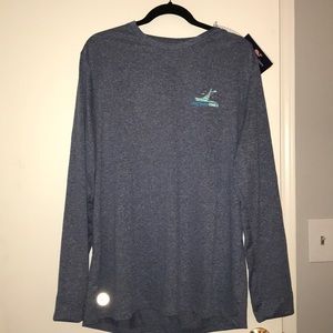 NWT men’s vineyard vines T-shirt size L
